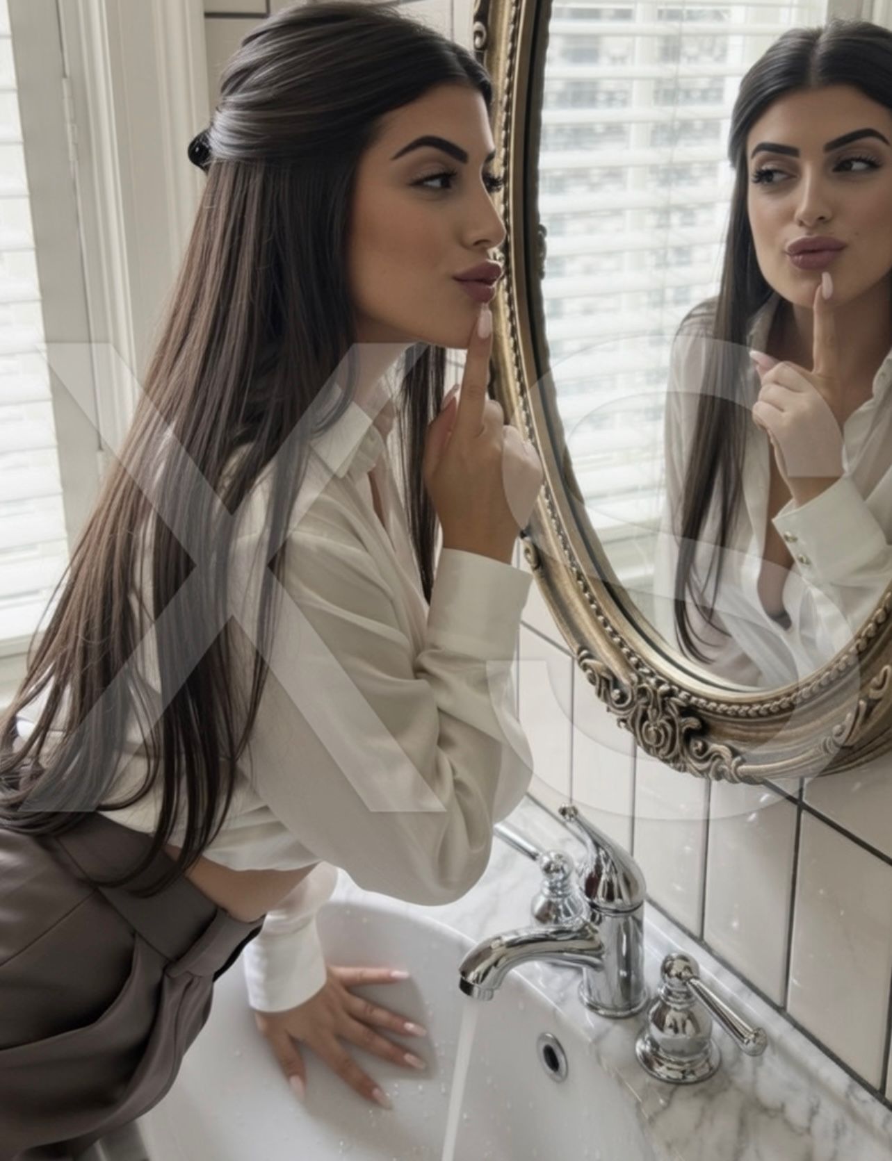 Elisa - escort Geneve